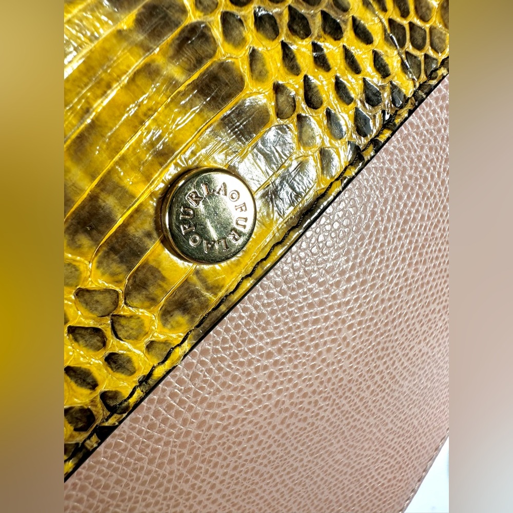 Furla Metropolis MiNi Crossbody Bag - Picture 7 of 12
